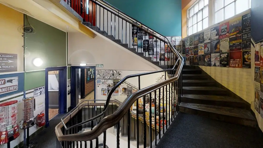 Edinburgh Backpackers - over 18s only