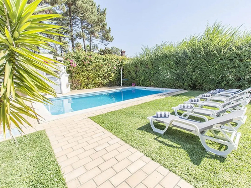 Villa Isabel (AL) in Corroios
