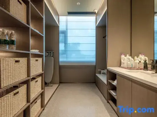 Atour Hotel Shenzhen Pingshan Kengzi Metro Station