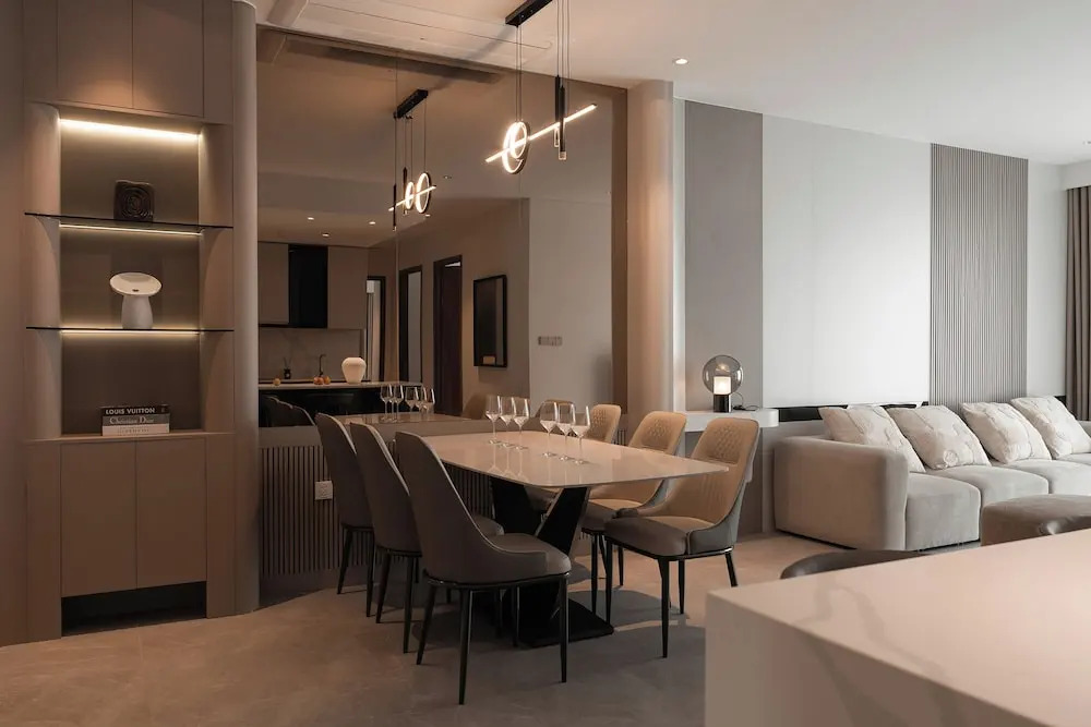 CR Concept Metropole High-end Apartment