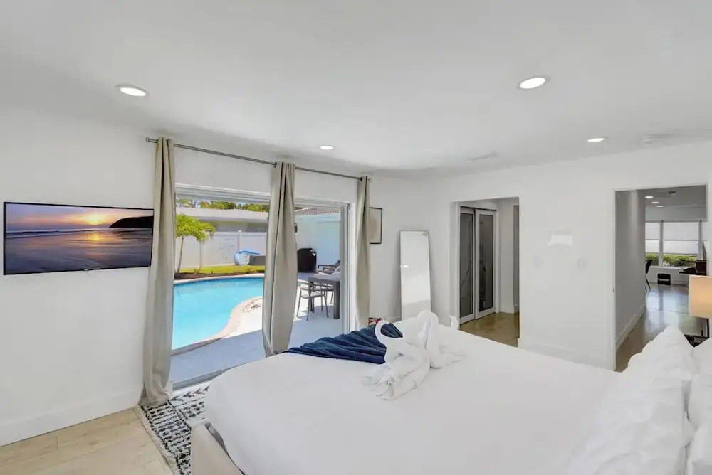 Florence Villa Heated Pool