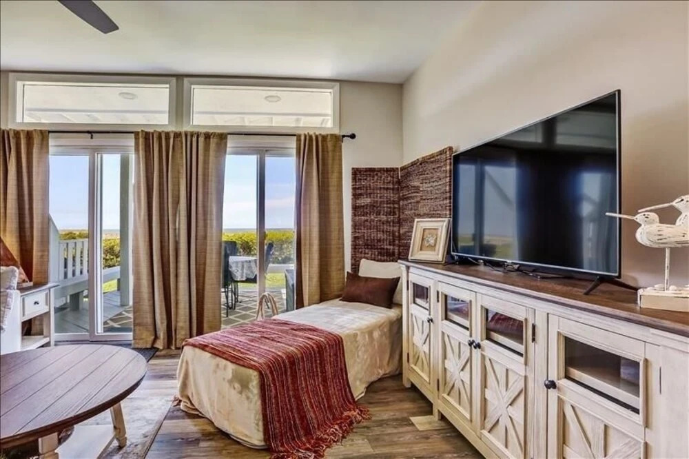Sandpiper 2 Bedroom Townhouse
