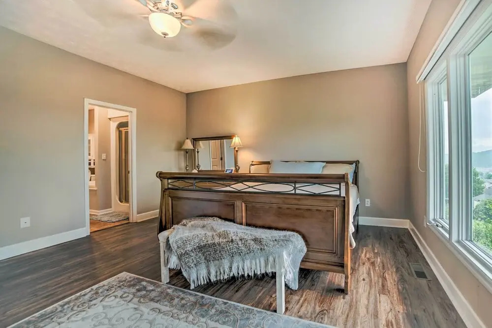Sevierville Home w/ Mountain Views ~ 1 Mi to Town!