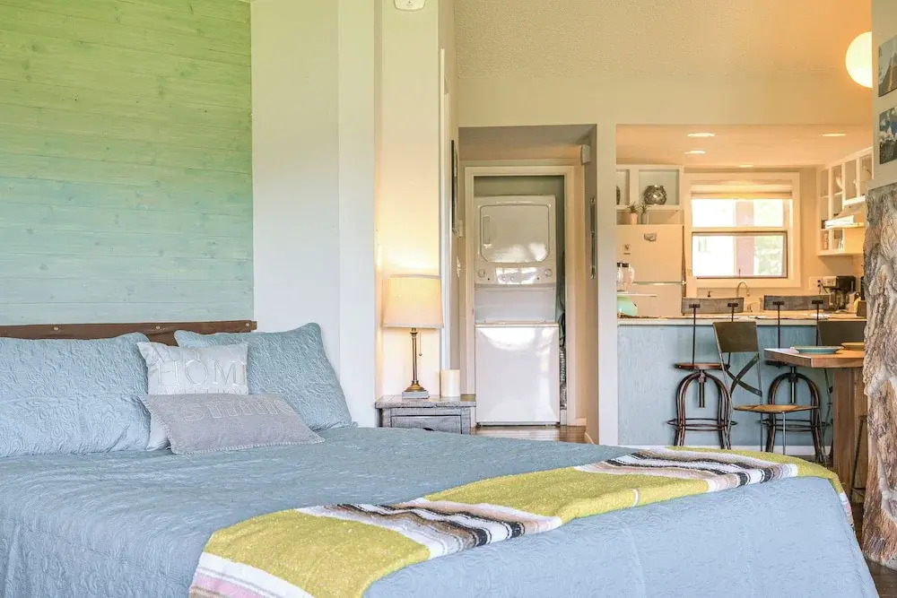 Dog-friendly Pagosa Springs Studio: Grill & Views!