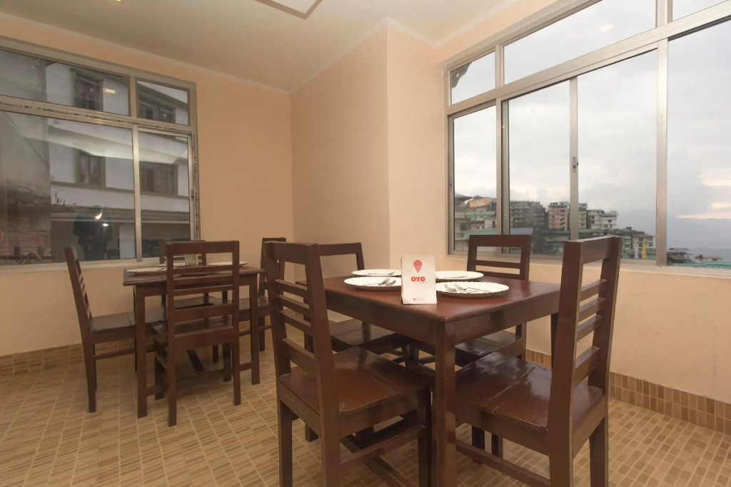 Capital O 9686 Hotel Shantiniketan