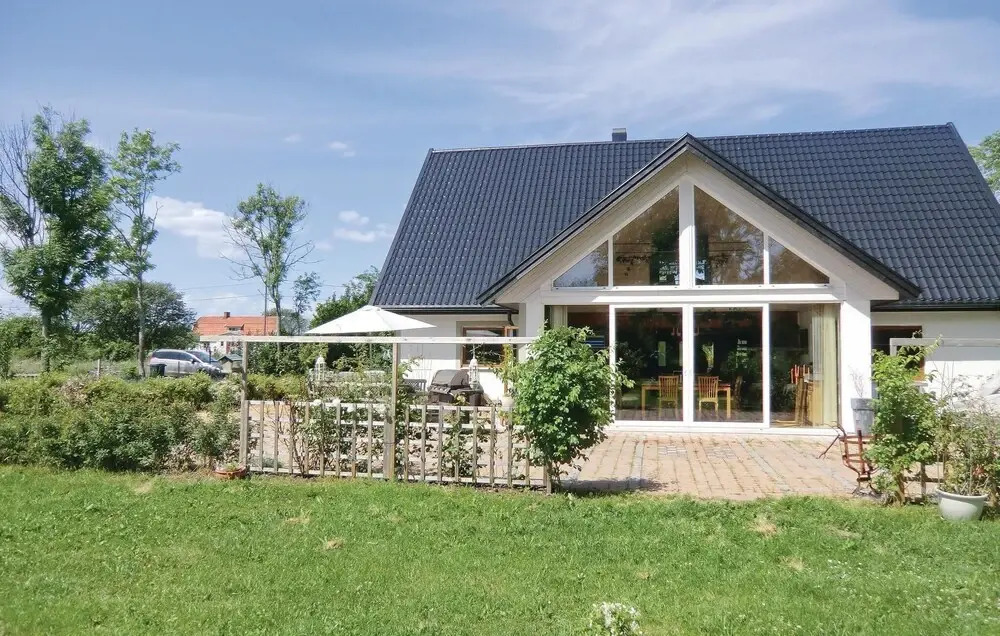 Awesome Home in Borgholm With 3 Bedrooms and Wifi