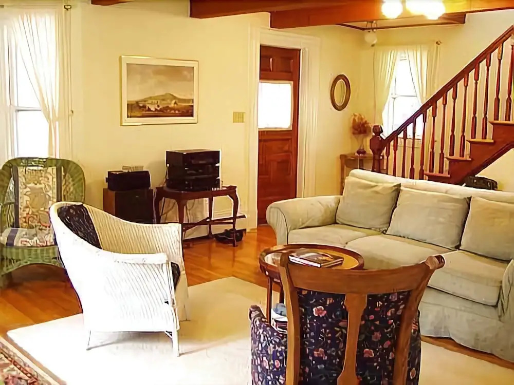 Center Harbor House - Four Bedroom Home