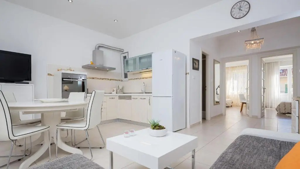 Apartment Vuko