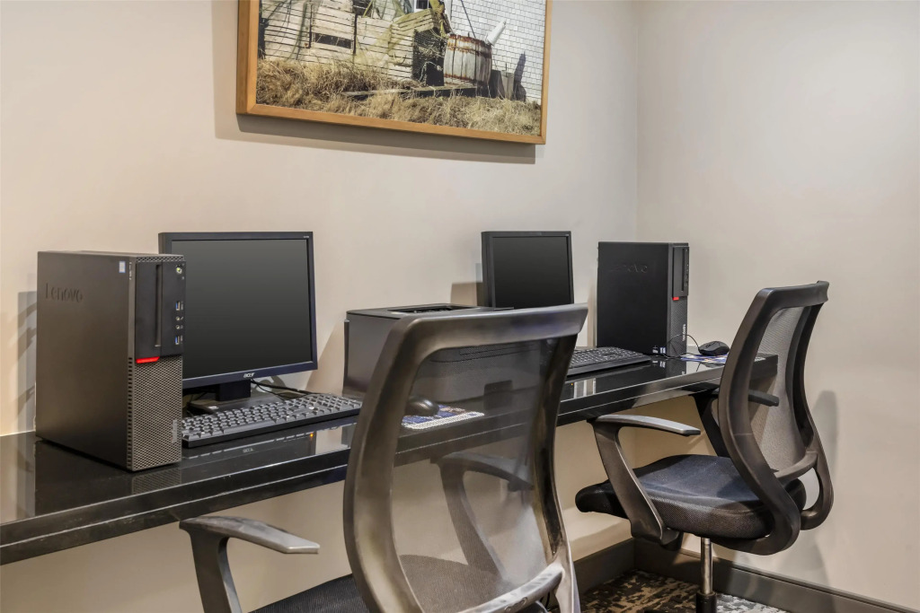 Best Western Plus Bridgewater Hotel & Convention Centre