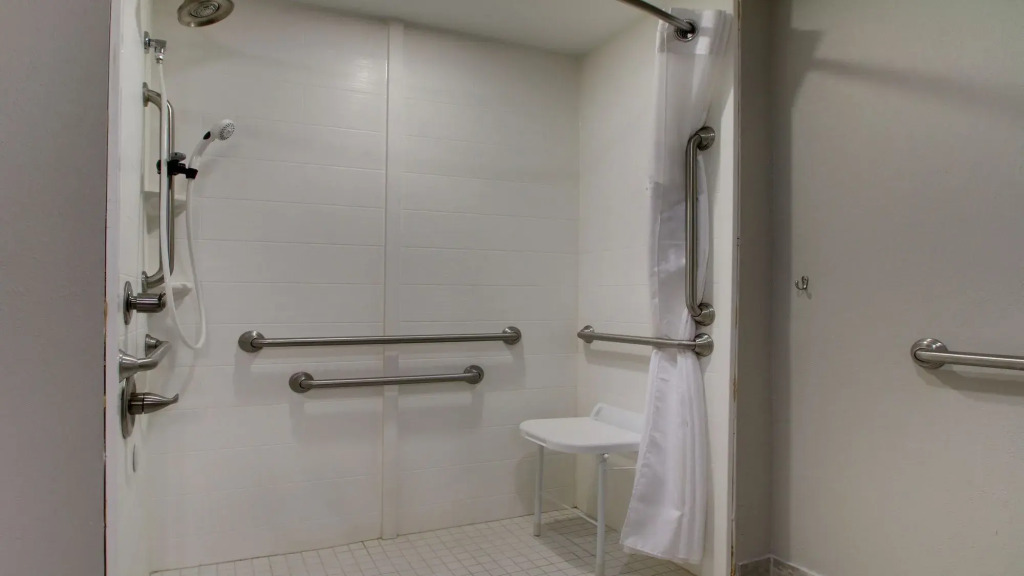 Holiday Inn Express & Suites Jackson Downtown - Coliseum by IHG