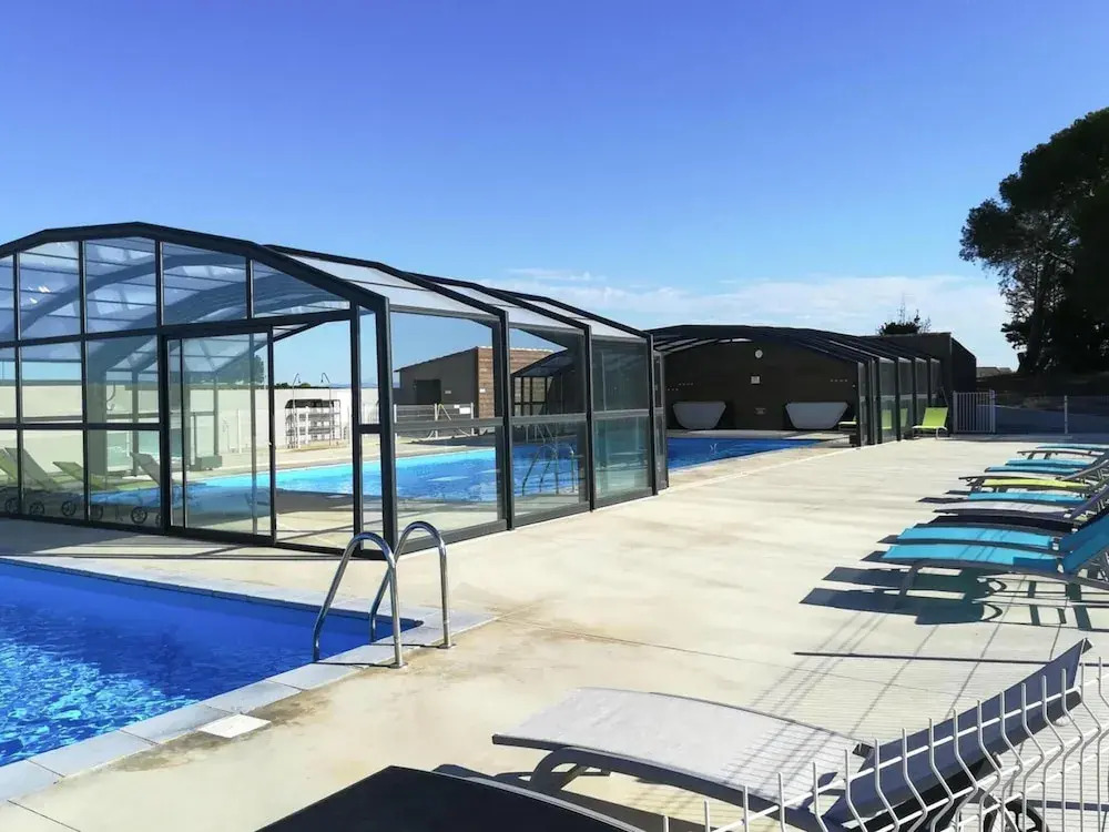 Chalet in Pomerols Near Mediterranean Beaches