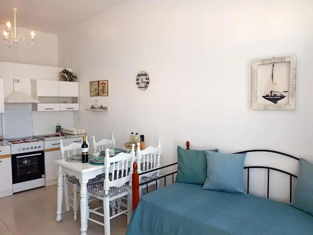 Amphitrite's Haven - Cycladic House in Marpissa, Paros