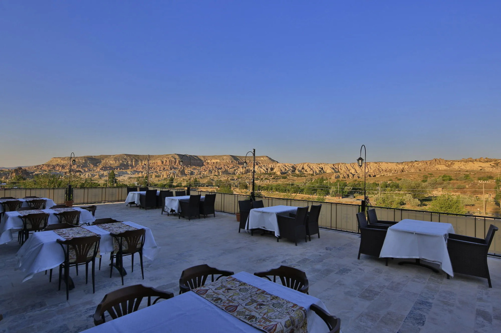 Cappadocia View Suit