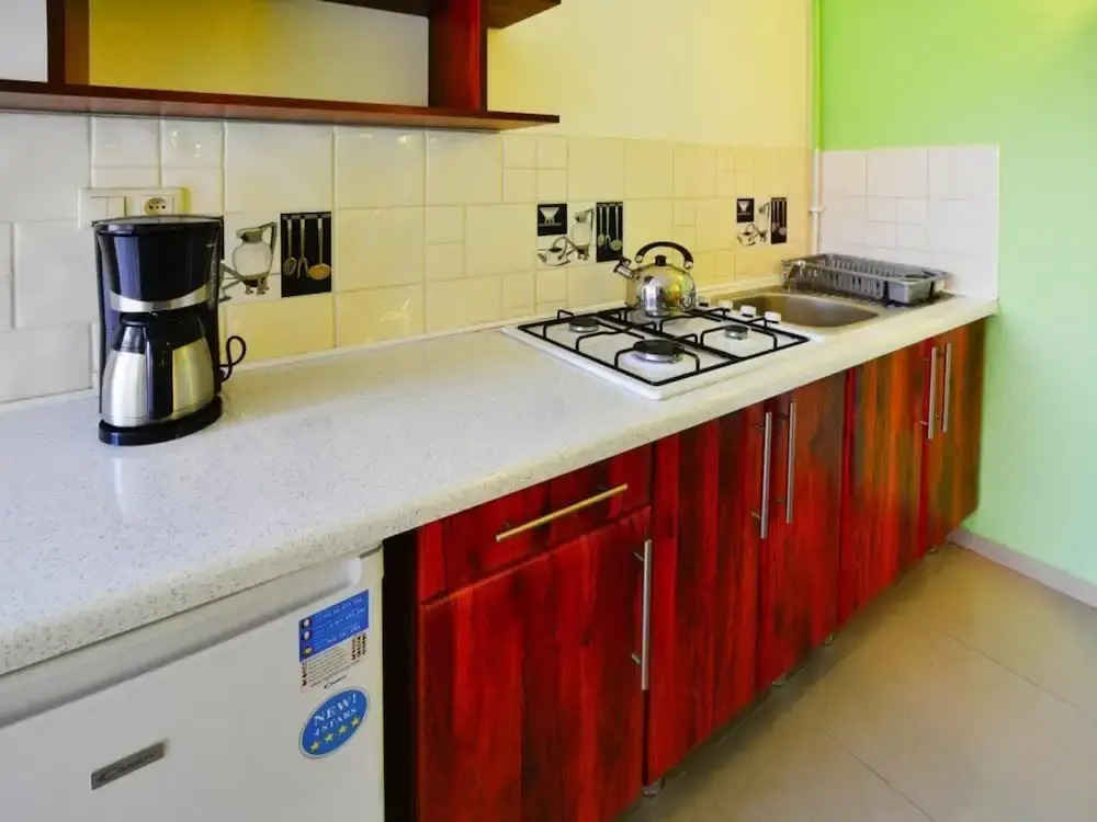 Spacious Holiday Home With Private Garden