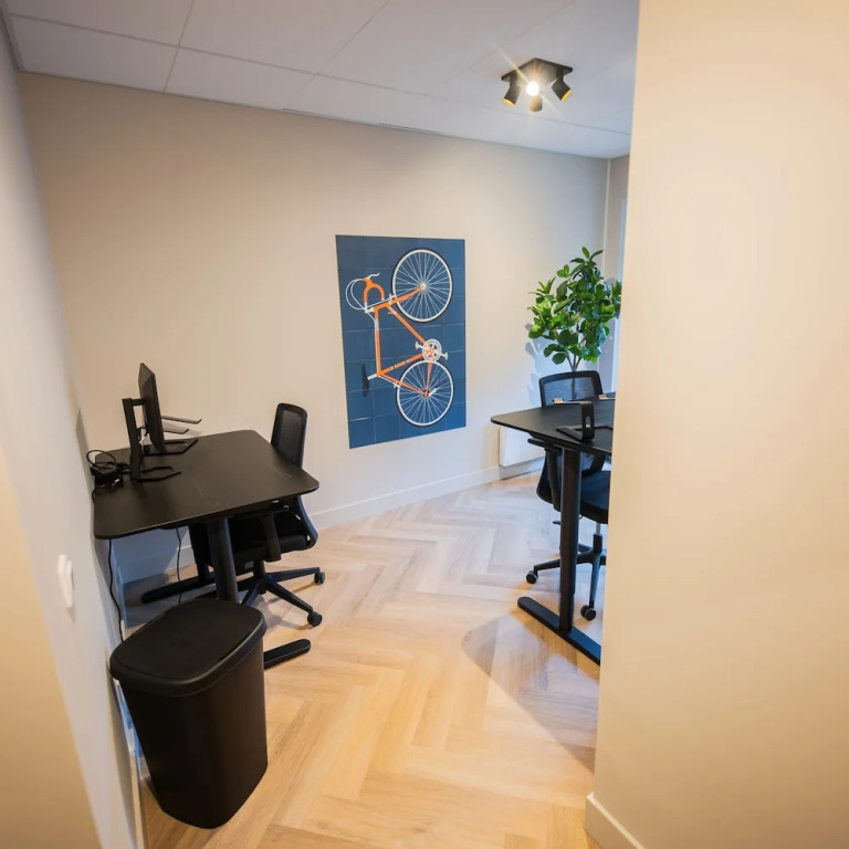 Studio Serviced Apartments With City View