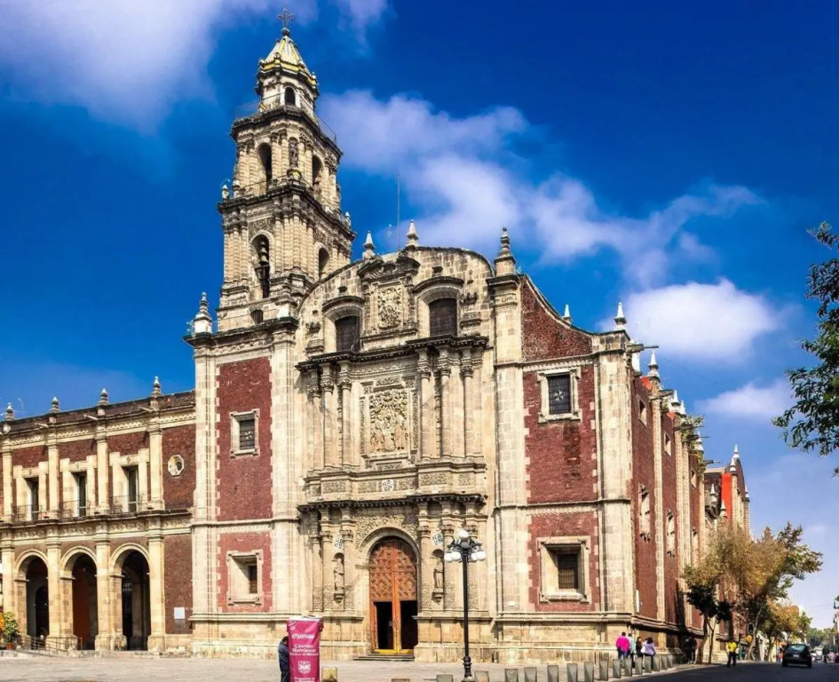 29 Perú SUPERMODERNO En Pleno Centro Histórico