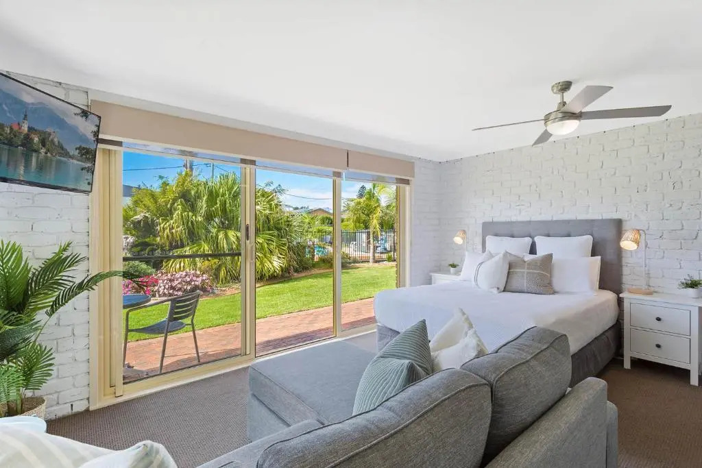 The Retreat Lakeside Merimbula