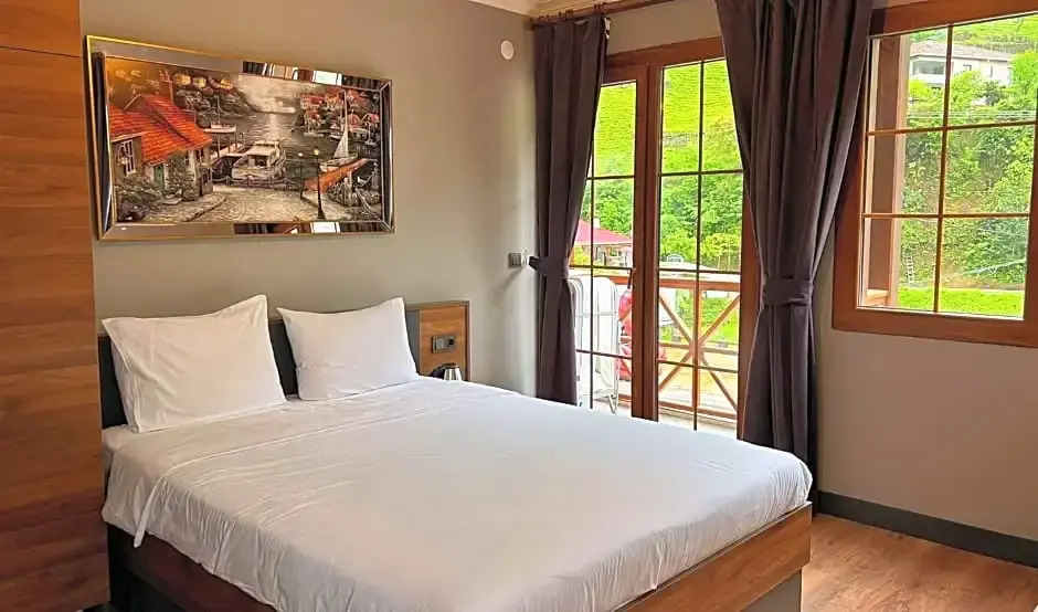 Heaven DD Hotel & Bungalow
