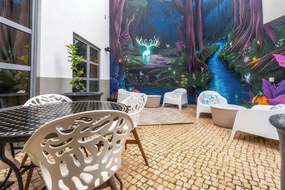 Oakmoon House