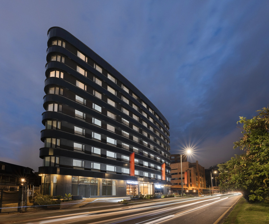 VOU Suites by Avia Suites