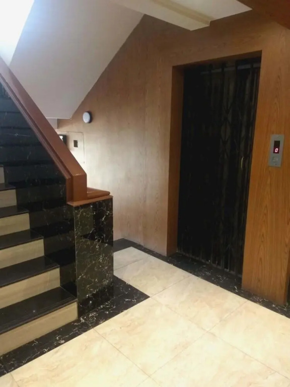 OYO 73415 Hotel Karishma
