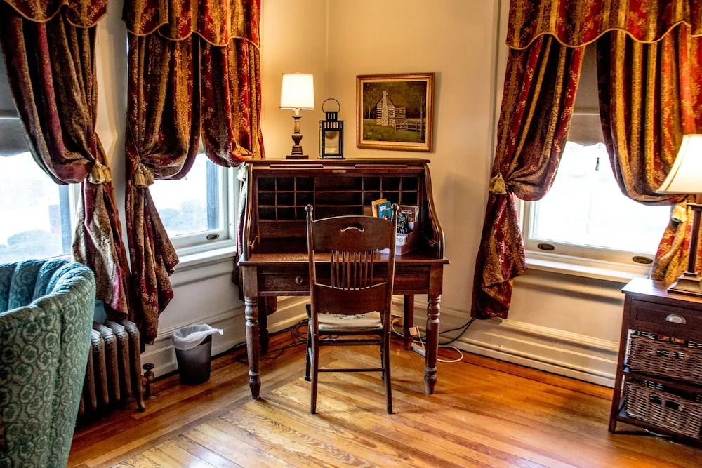 Historic Benner Mansion