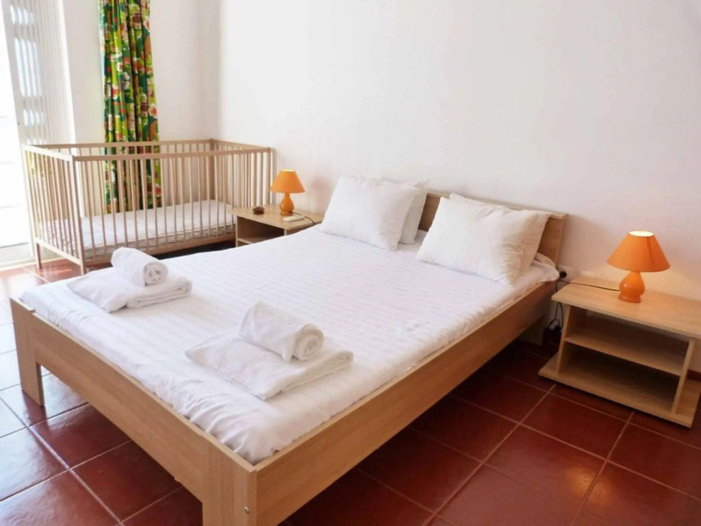 Villa Charneca