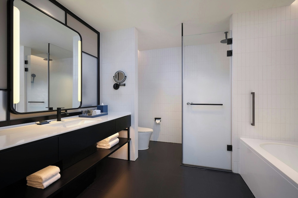 Aloft by Marriott Shanghai Hongqiao