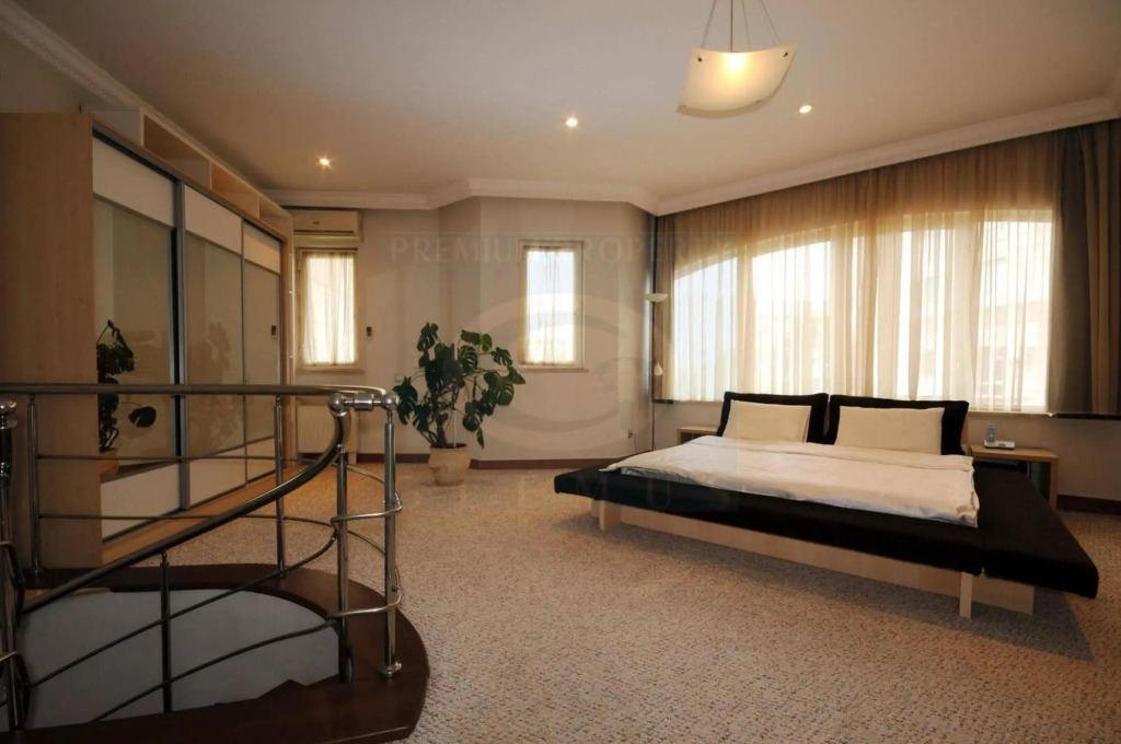 First Choice Apartments