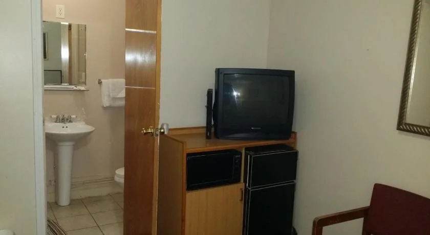 Rosemount Motel