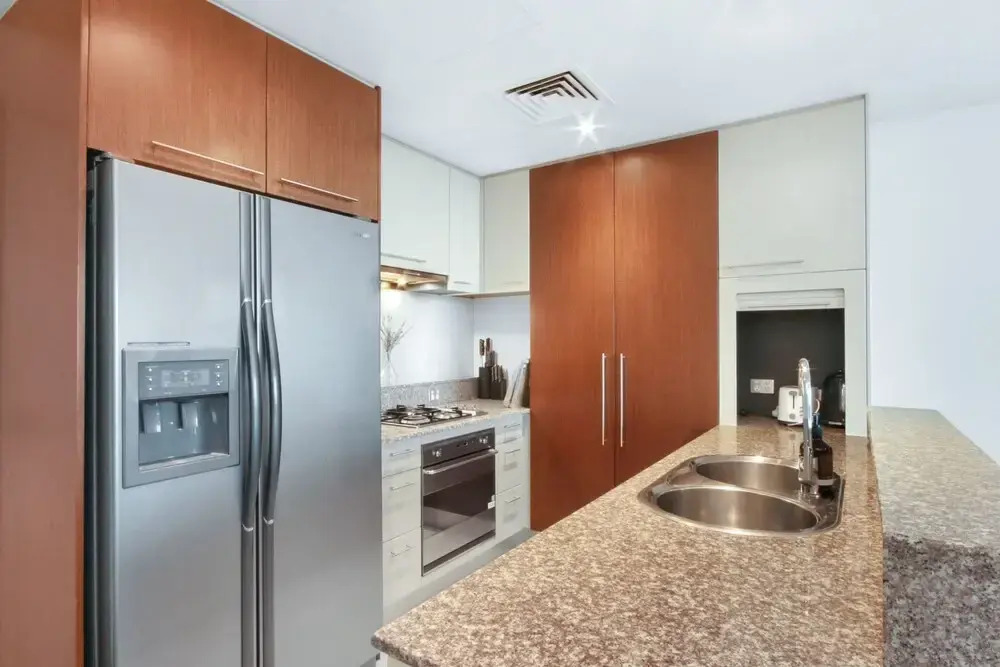 Spacious 3 Bedroom Apartment With City and River Views