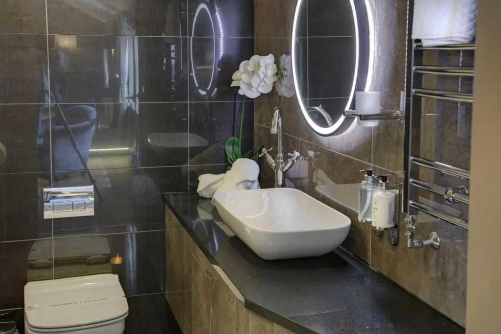 The Eccleston Hotel; BW Signature Collection