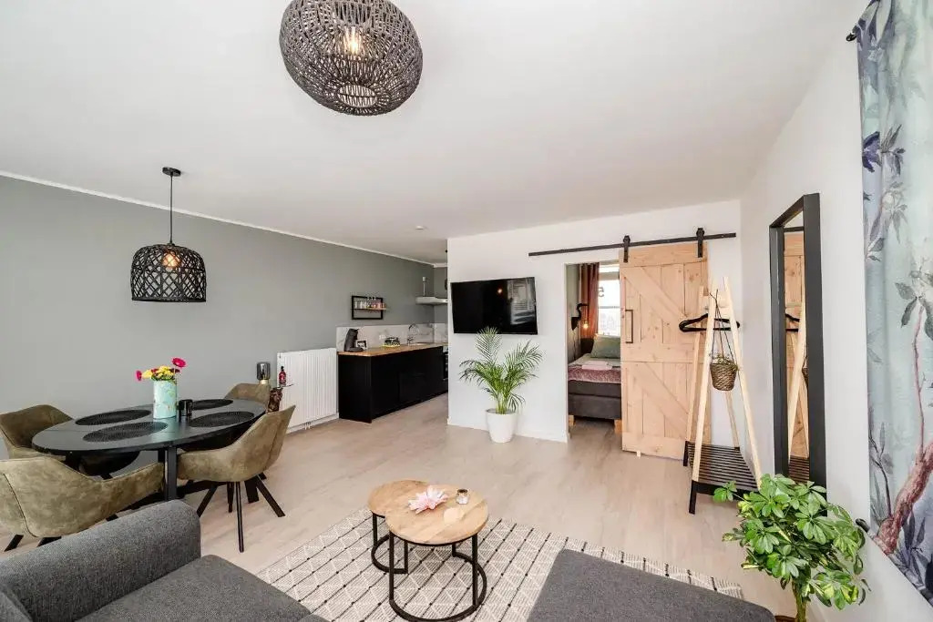 Amsterdam Beach Apartment 52