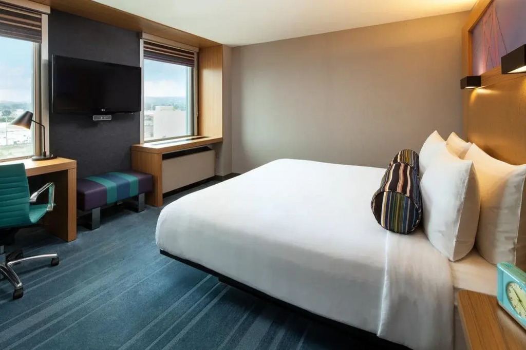 Aloft by Marriott San Francisco Airport