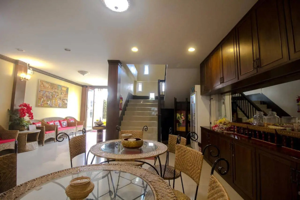 Fai Kham Boutique