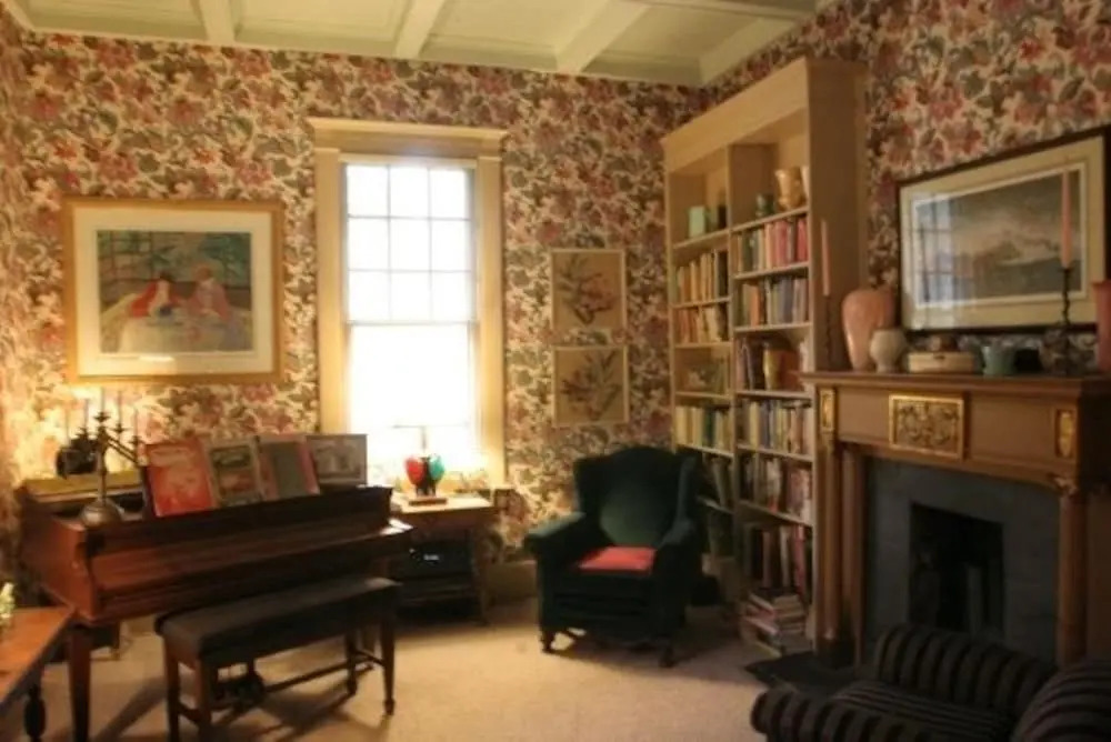 The Lattice Inn