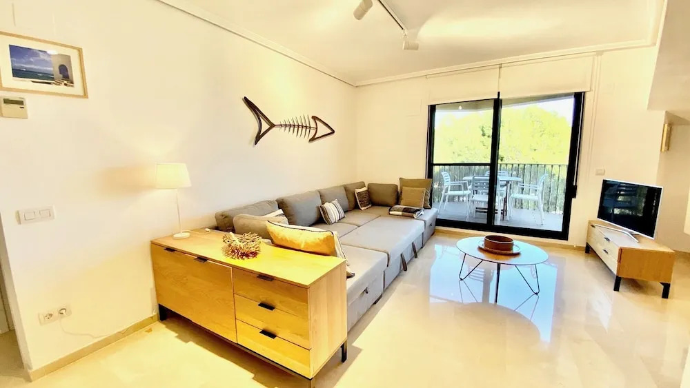 Luxury Apartment Overlooking Javea Bay and Mountains
