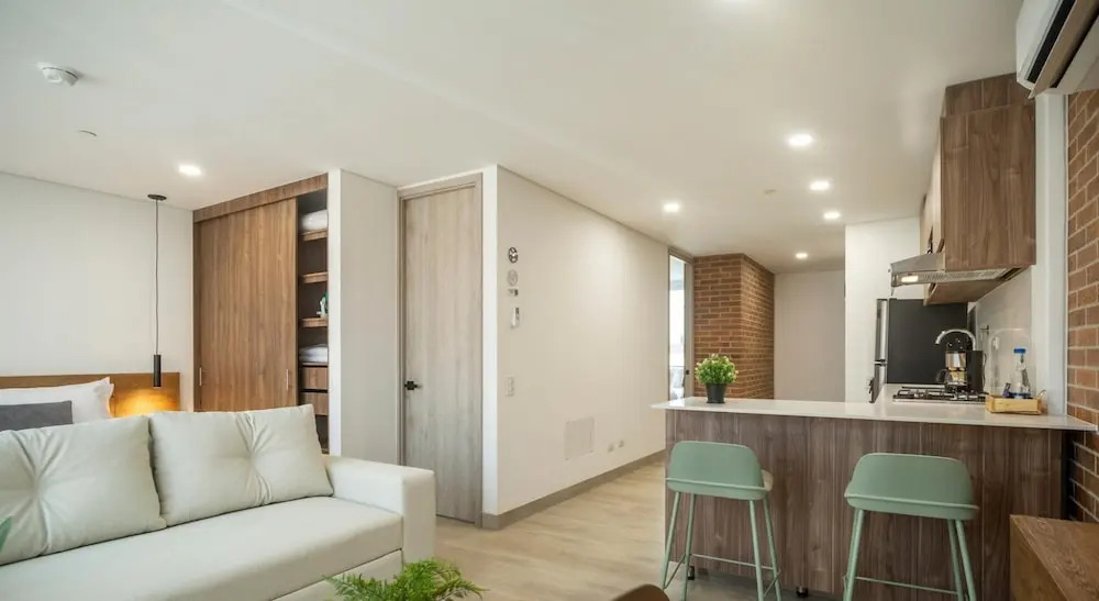 Kyux Studios by Jalo - Laureles