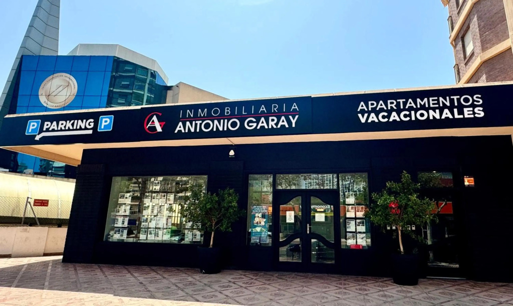 Garay Apartments