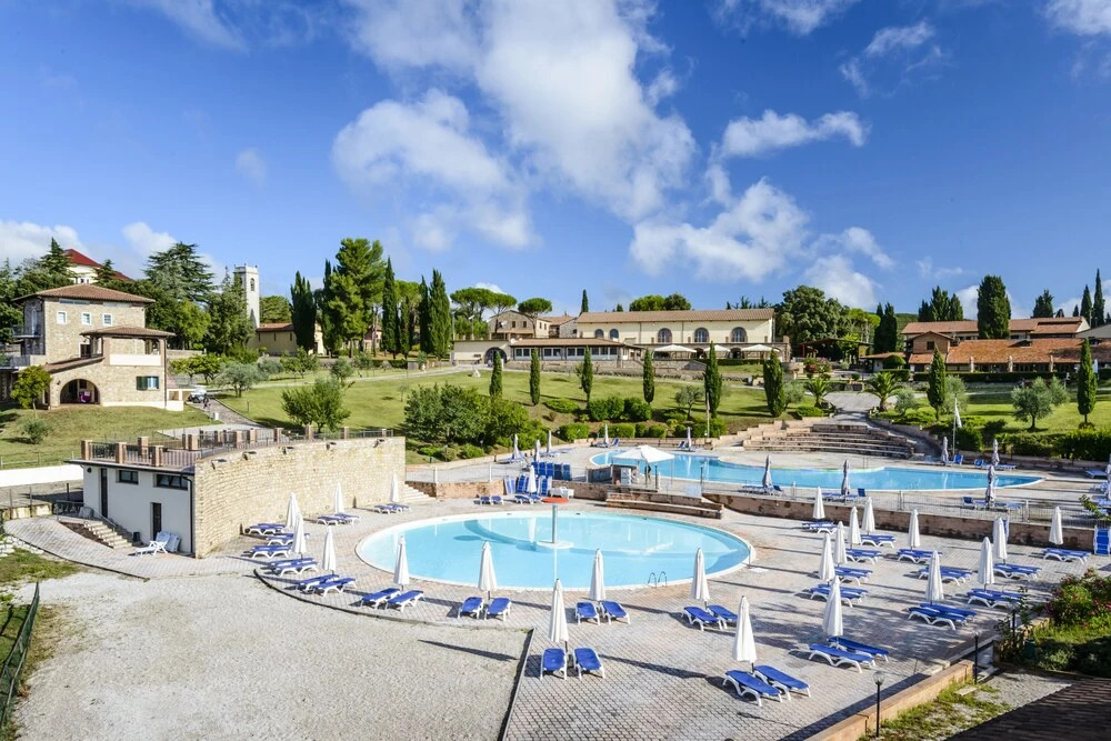 Pian Dei Mucini Resort Il Borgo