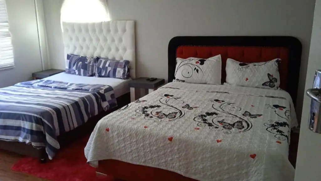 2friends guest house