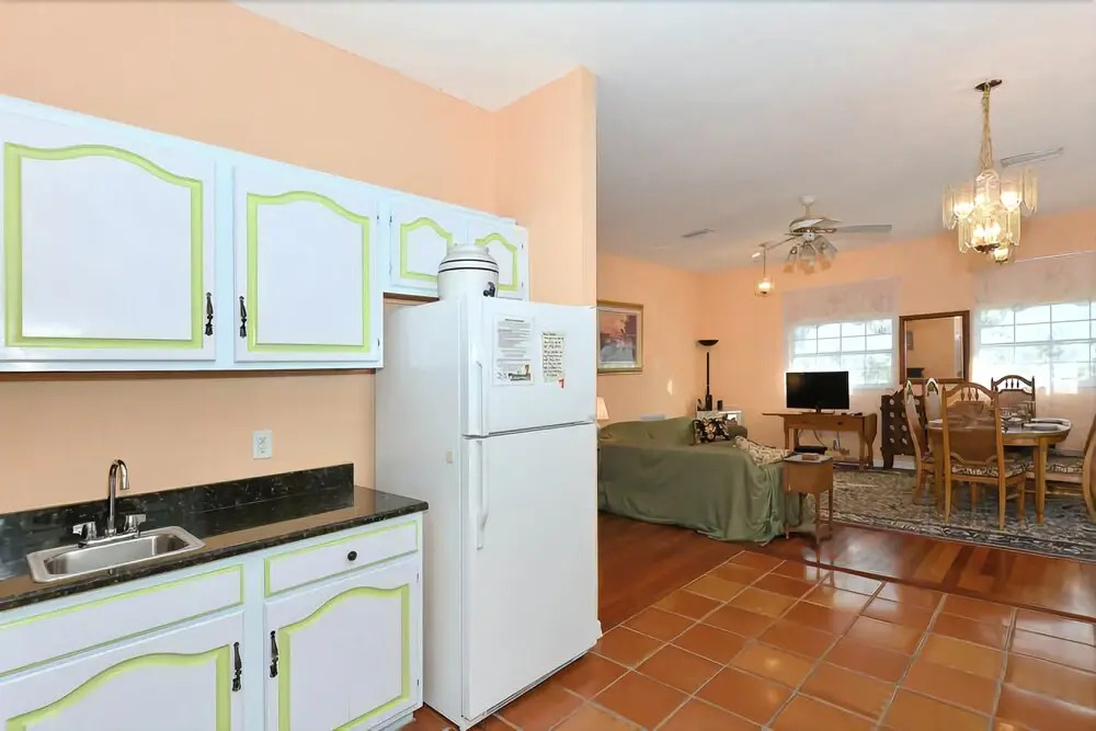 Mermaids Watch 4 Bedrooms 3 Bathrooms Home