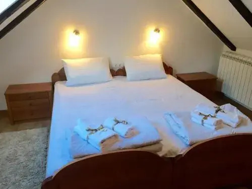 Kona Apartment