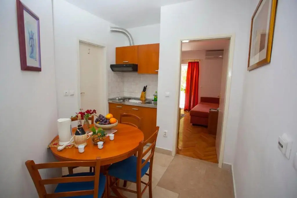 Apartments Ankora