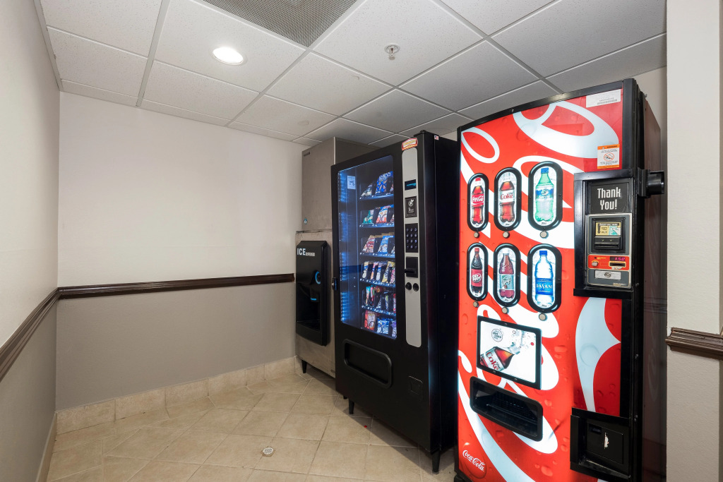Red Roof Inn & Suites Biloxi - Ocean Springs