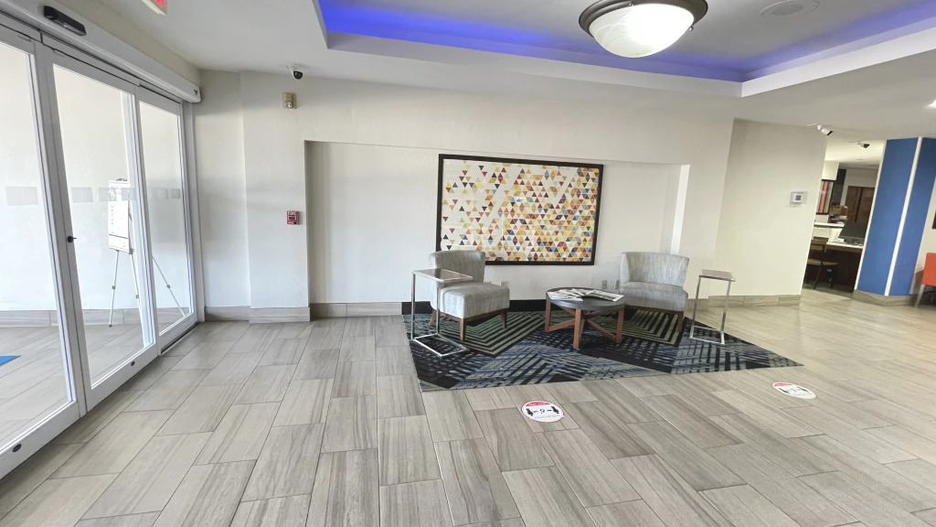 Holiday Inn Express Hotel & Suites Decatur, TX by IHG