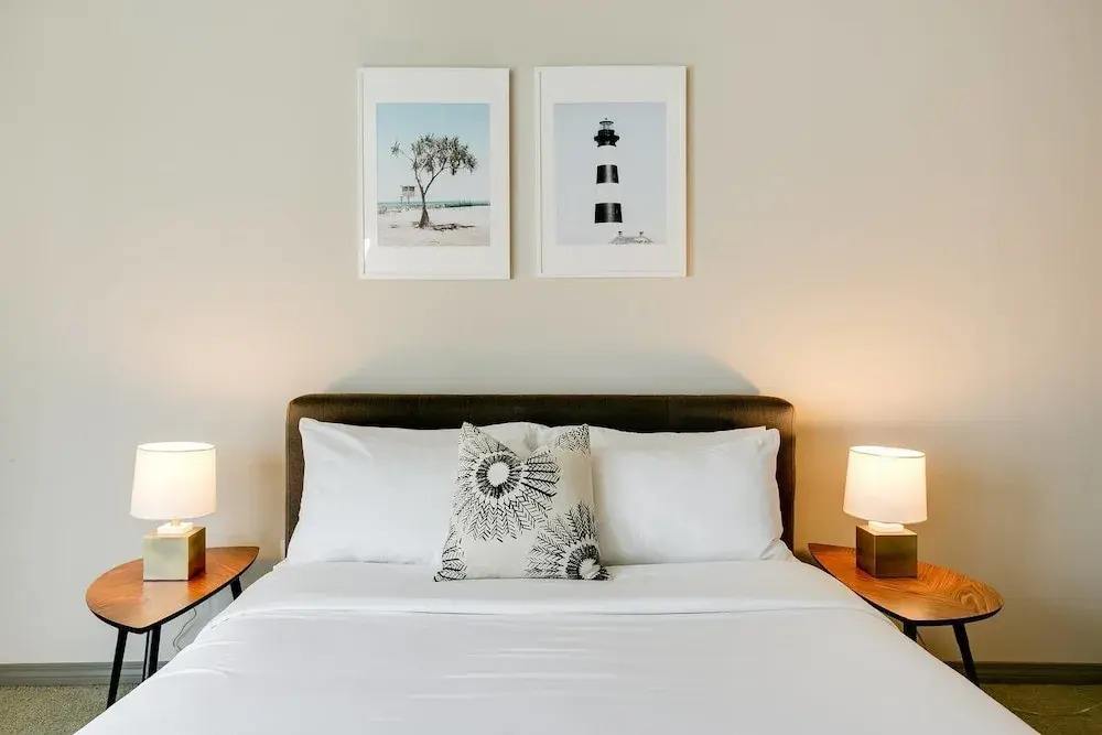 Perfect for Venice & MDR w/ 6 Beds +pool/spa/gym