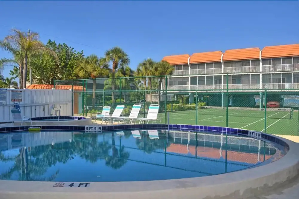 Pelican Cove 15