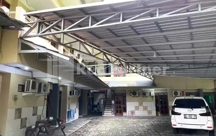 RedDoorz Syariah at De KostMarto UTY