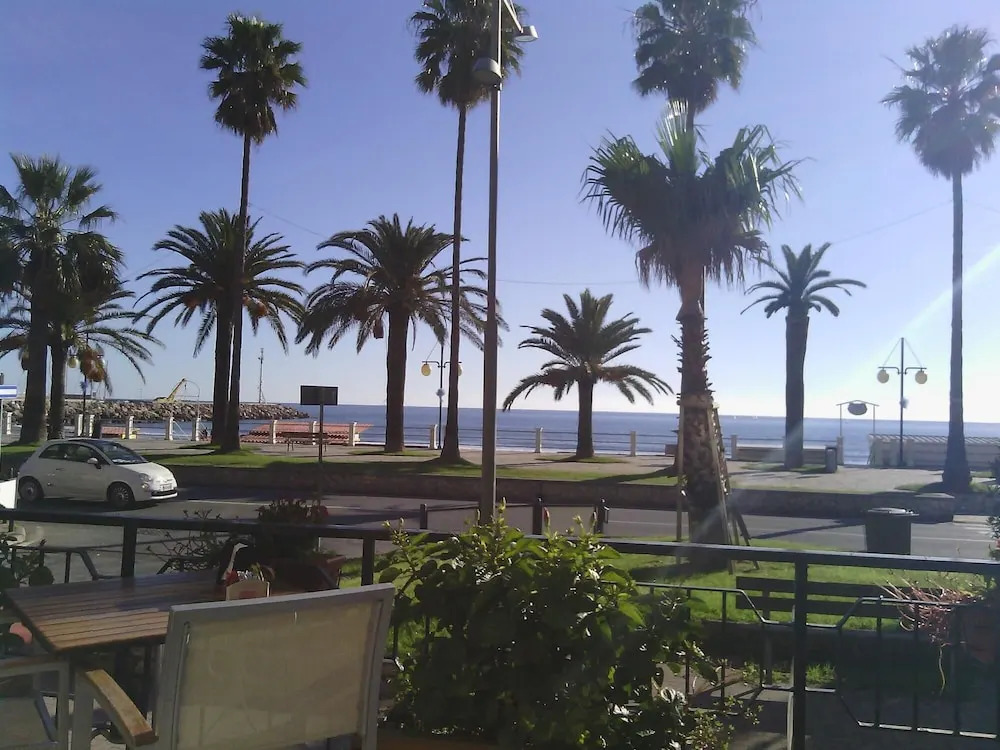 Uso di Mare 7 in Marina di Andora